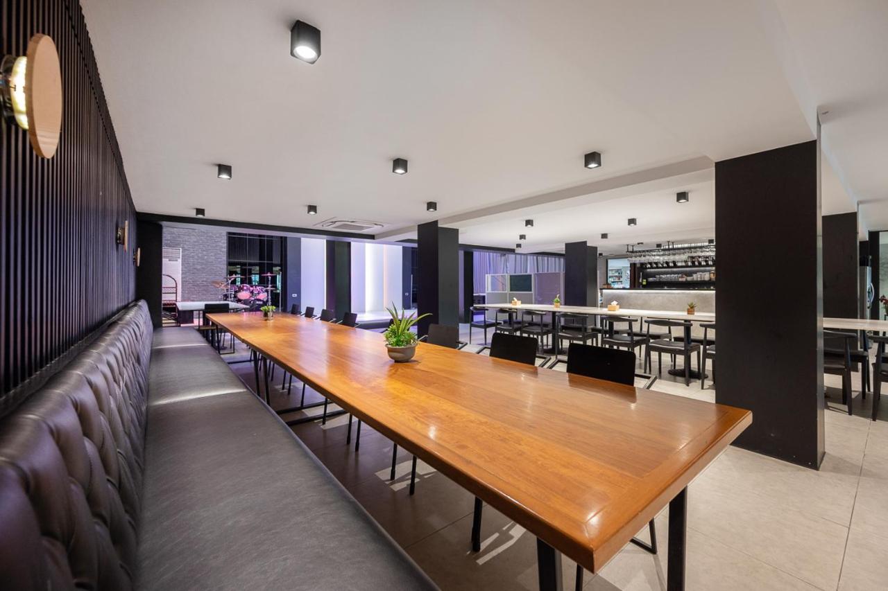 Loft Bangkok Hotel Экстерьер фото