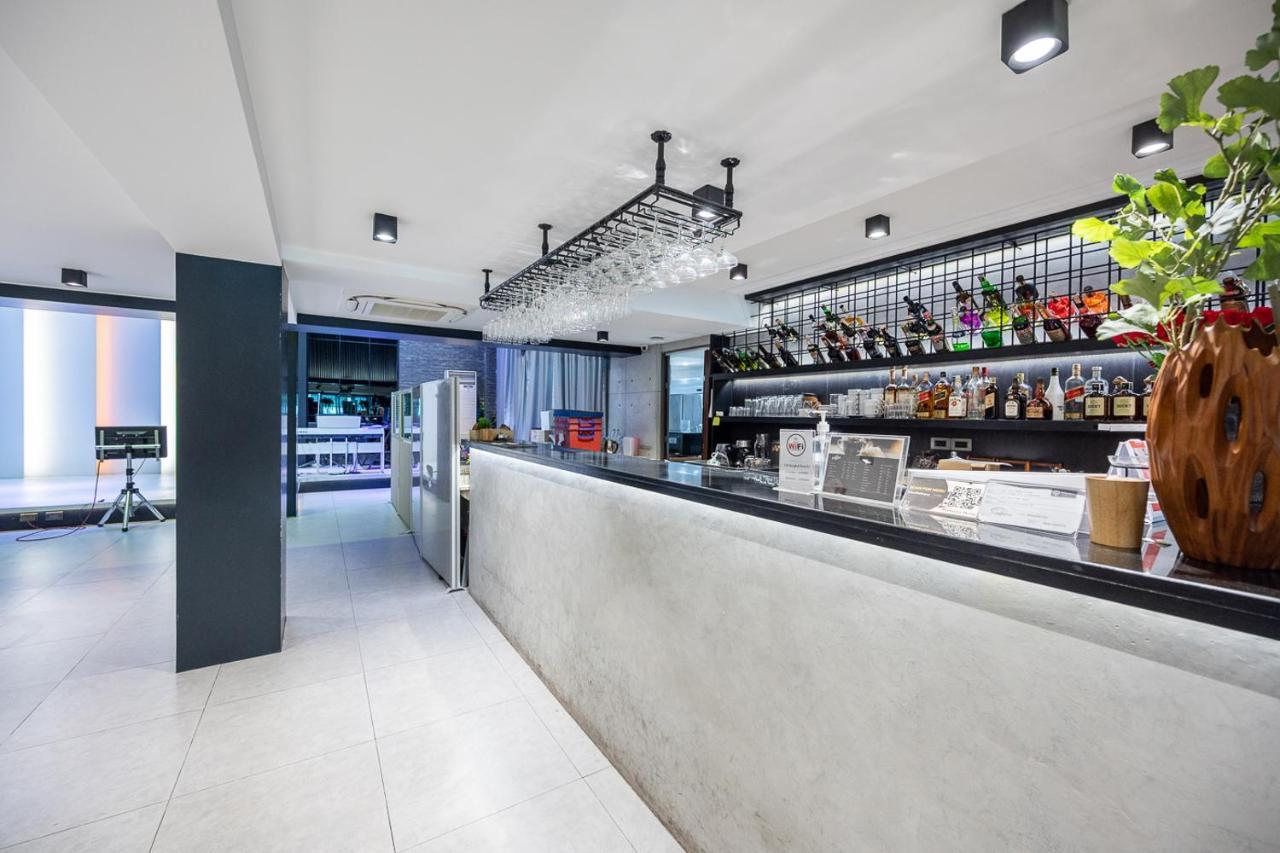 Loft Bangkok Hotel Экстерьер фото