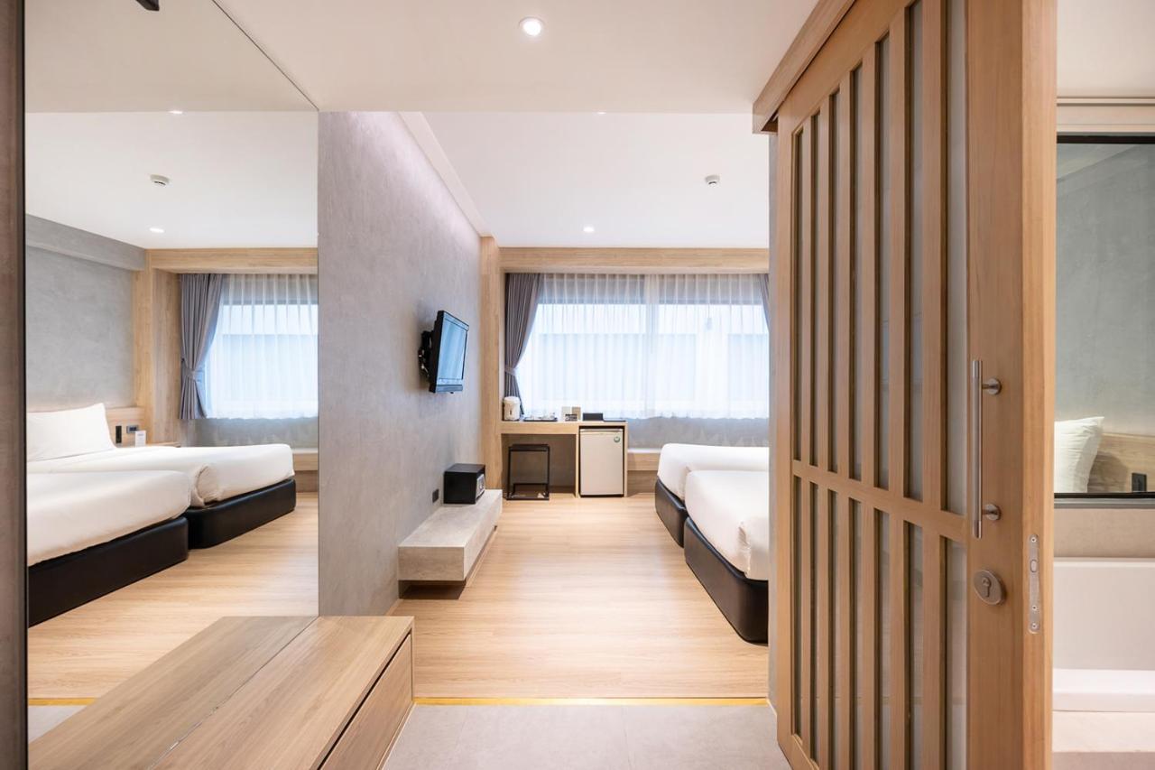 Loft Bangkok Hotel Экстерьер фото