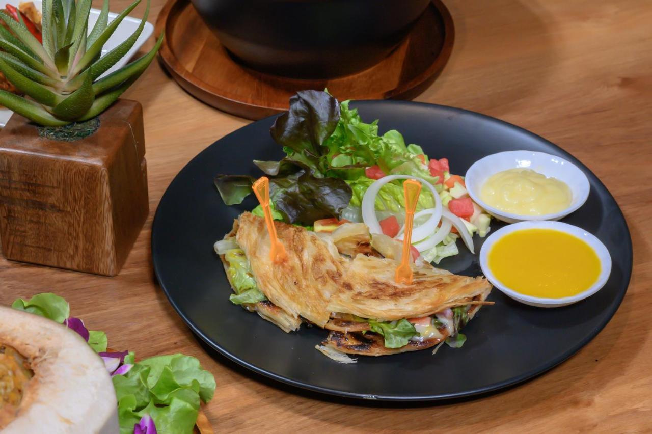 Loft Bangkok Hotel Экстерьер фото