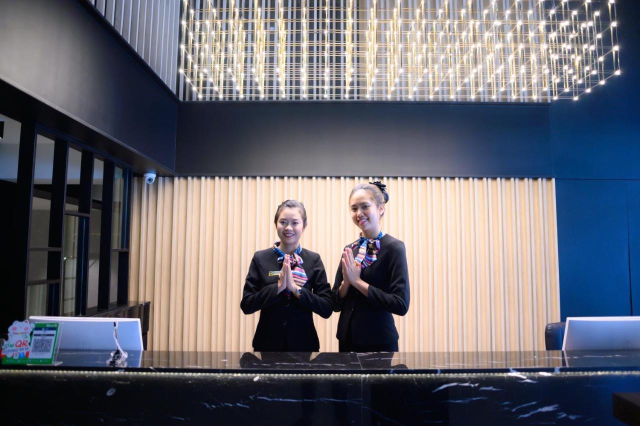 Loft Bangkok Hotel Экстерьер фото