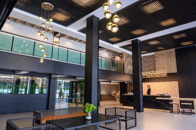 Loft Bangkok Hotel Экстерьер фото