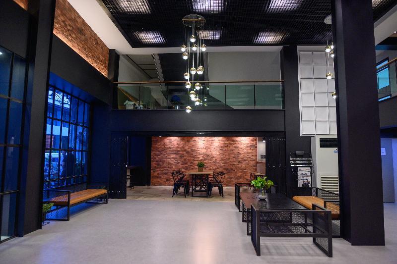 Loft Bangkok Hotel Экстерьер фото